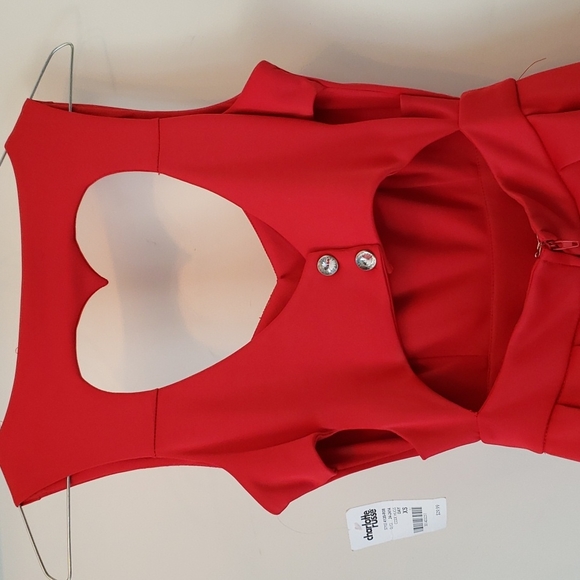 Charlotte Russe Short Red Dress with Heart Cutout - Picture 6 of 9